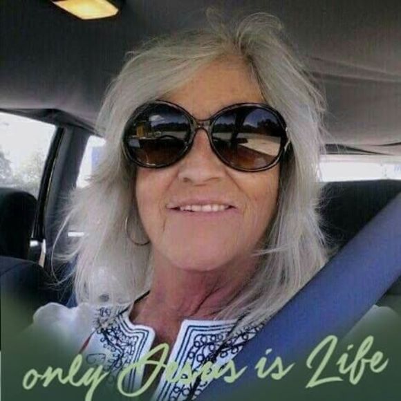 Meet your Posher, Mary - Picture 1 of 1