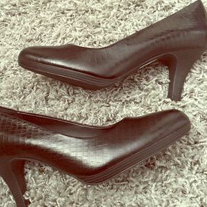 Black croc print leather Brenna Maple Clarks heels