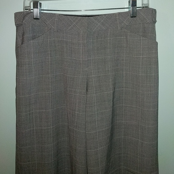 Express Design Studio Gray Plaid Pants - Picture 3 of 8