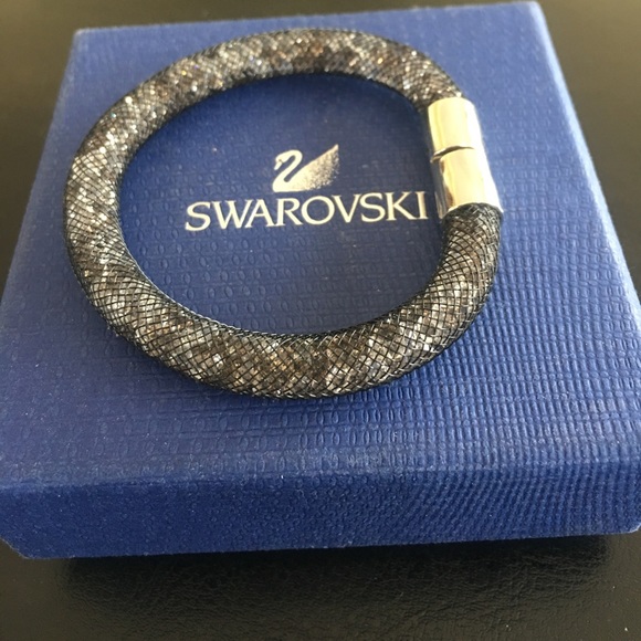 Swarovski crystal bracelet - Picture 1 of 3