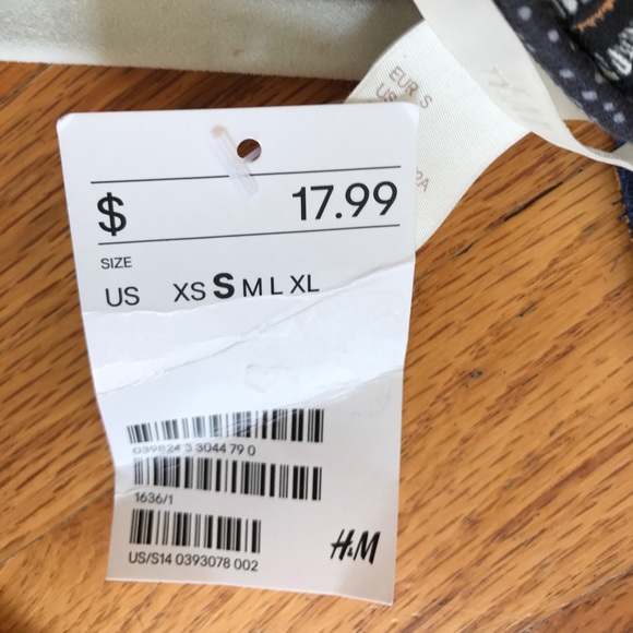 Navy patterned romper - Picture 4 of 4