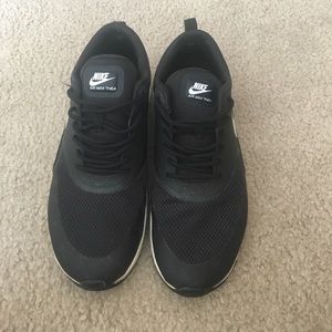 Nike Air Max Theas