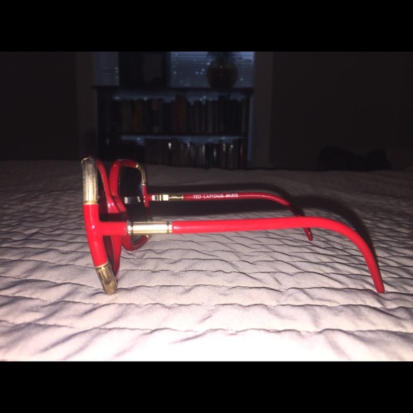 SOLD Genuine vintage Ted Lapidus sunglasses 70's - Picture 3 of 4
