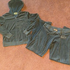 🥀Juicy Couture velour sweat suit🥀