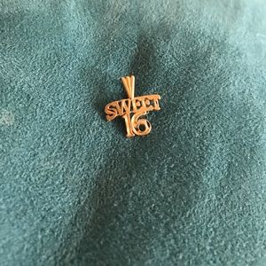 Sweet 16 Charm