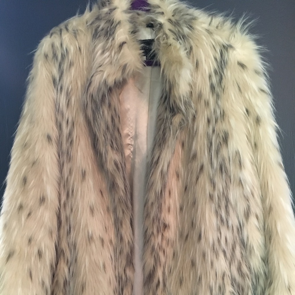 nuage faux fur coat