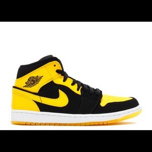 AIR JORDAN 1 MID "NEW LOVE 2017 RELEASE"