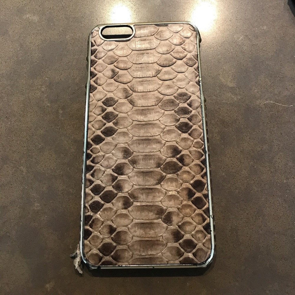 Adopted designer iPhone 6s Plus case