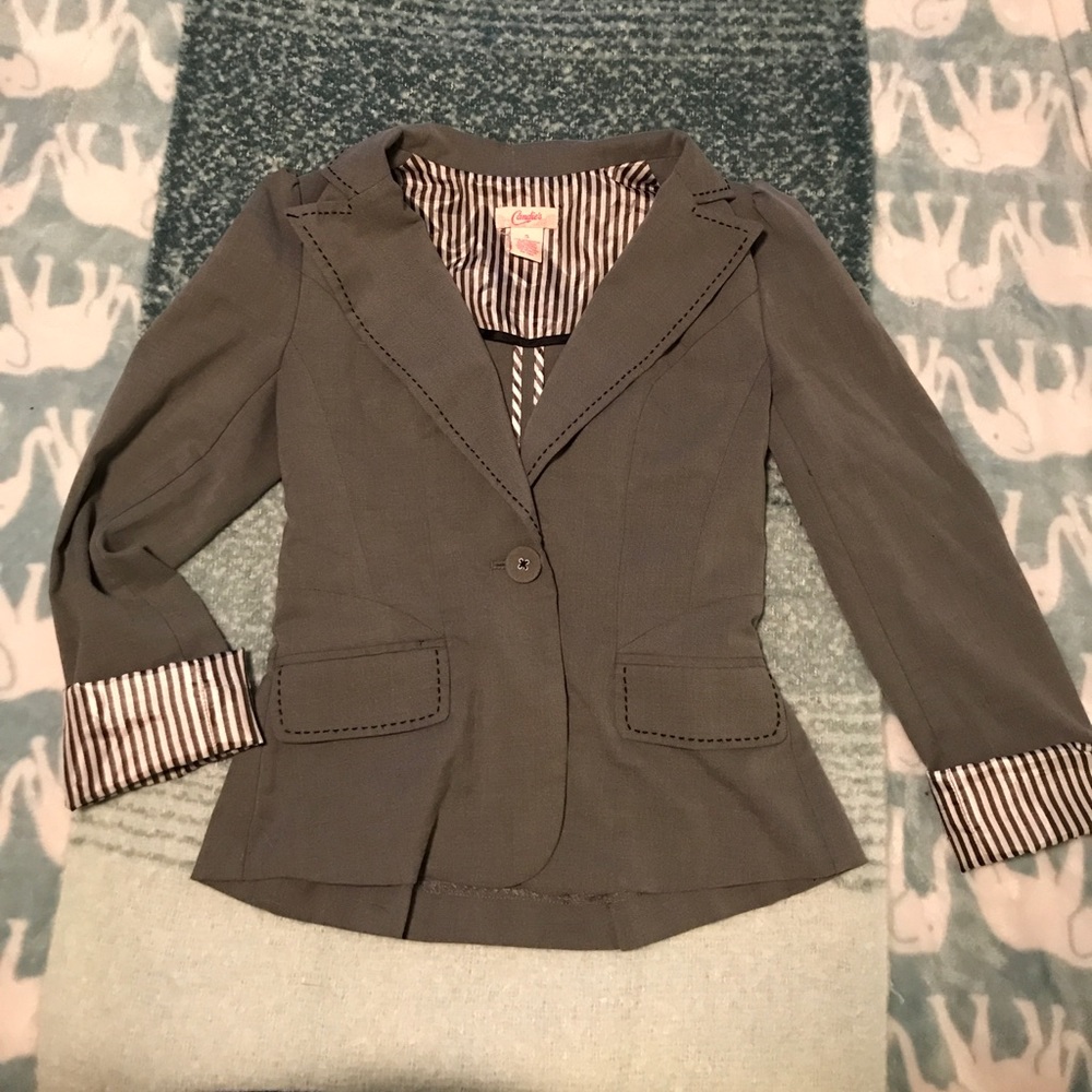 Pleated Cuffed Blazer