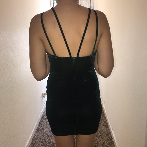 Dark Green Velvet Cocktail Dress - Picture 2 of 3