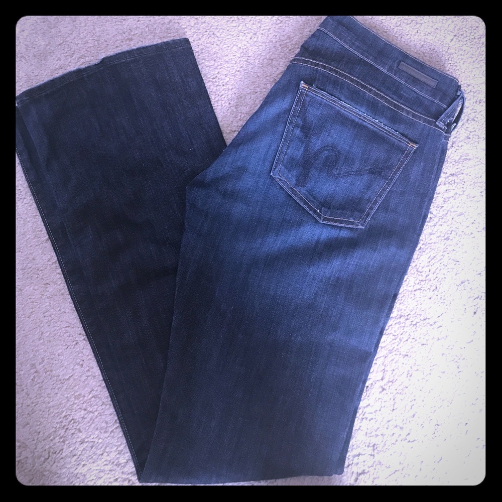 CITIZENS OF HUMANITY Dita Petite Bootcut Leg Jeans
