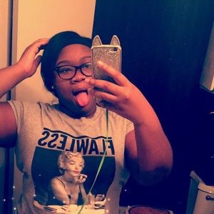 Meet your Posher, Kiara