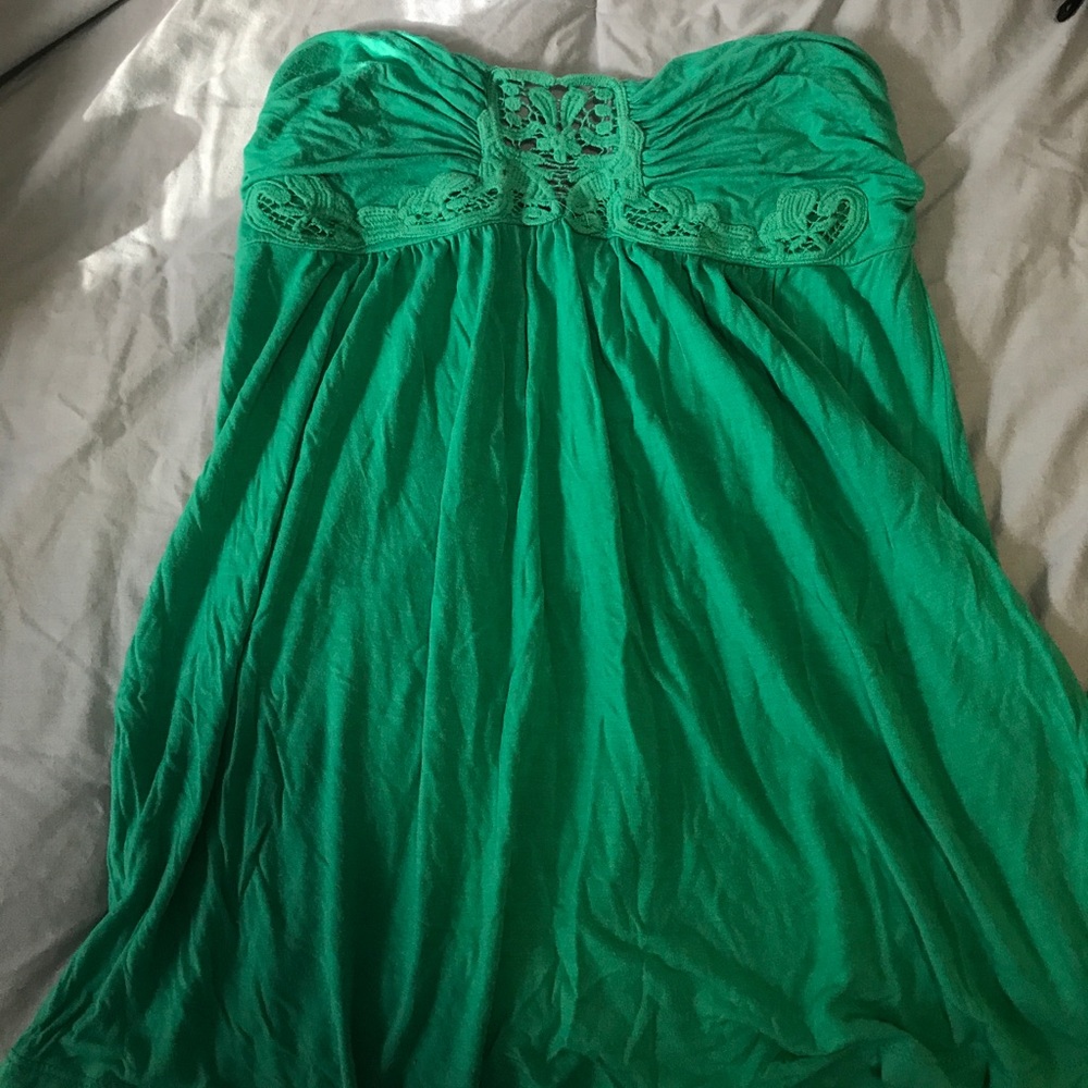 Strapless top