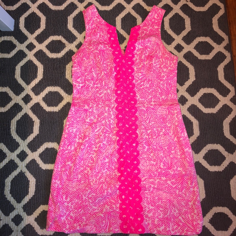 Lilly Pulitzer shift dress