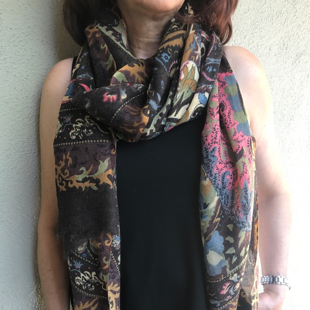 Lightweight wool shawl