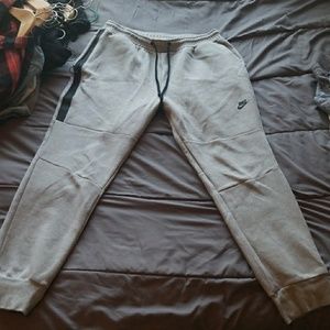 Nike Tech Fleece Sweatpants