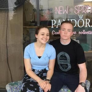 Meet your Posher, Logan