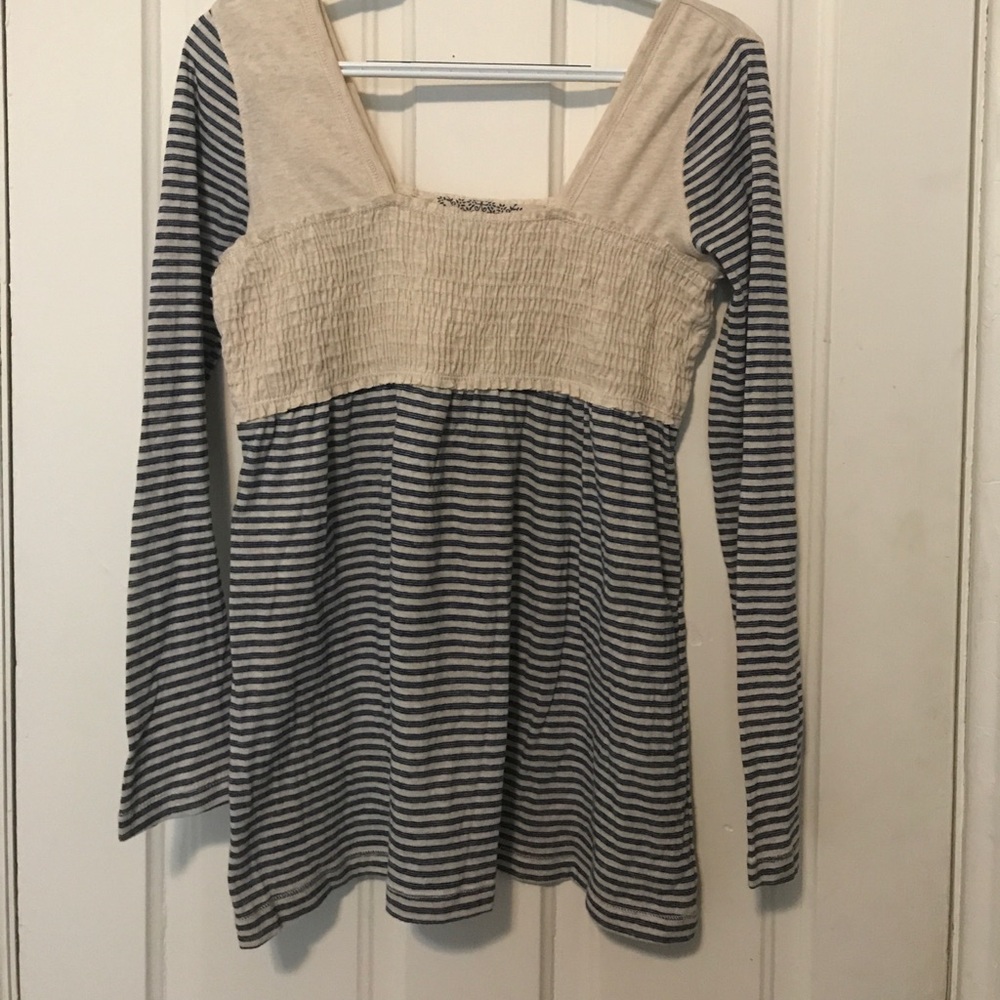 Long sleeve top