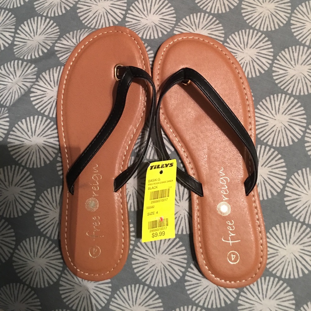 Youth Size 4 sandals BRAND NEW!!!! With tags