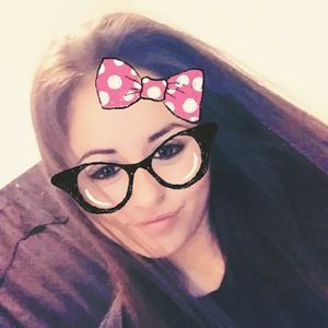 Meet your Posher, Johana