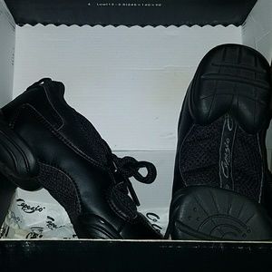 NIB Capezio Jazz Shoes