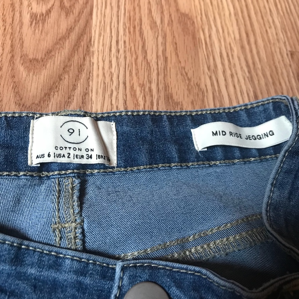 Basic Blue Jean - Picture 2 of 3