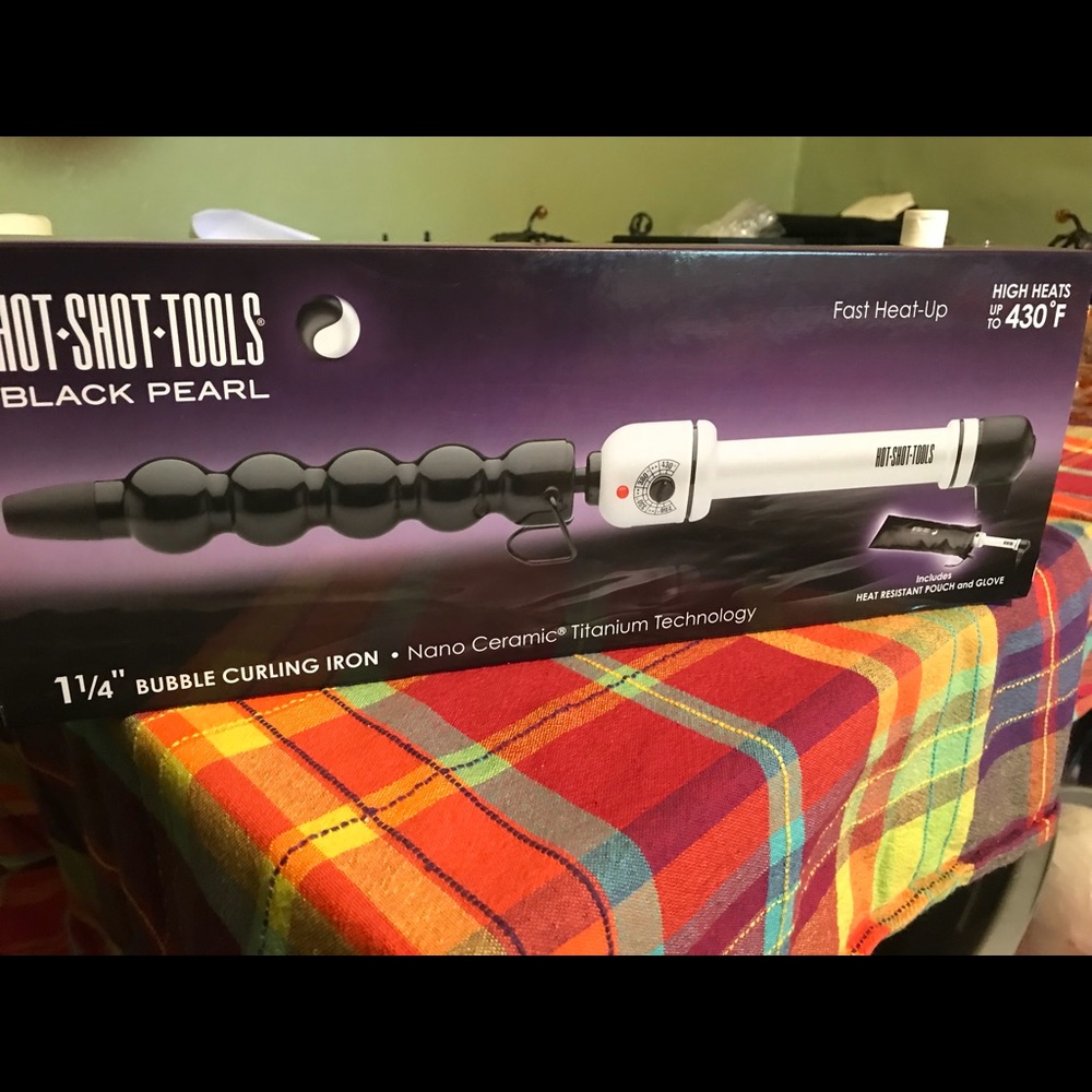 Hot Tools Bubble Curling Iron