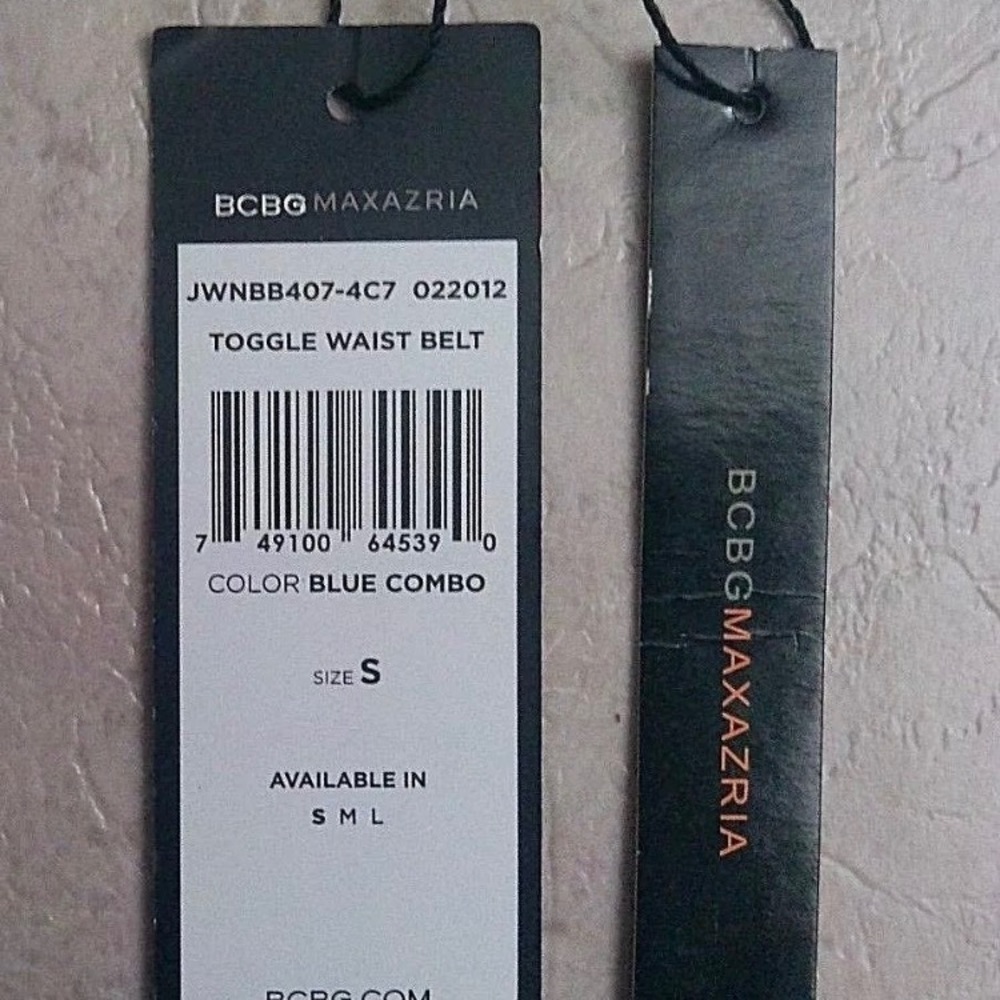 BCBG MAXAZRIA TOGGLE BELT SMALL - Picture 6 of 7