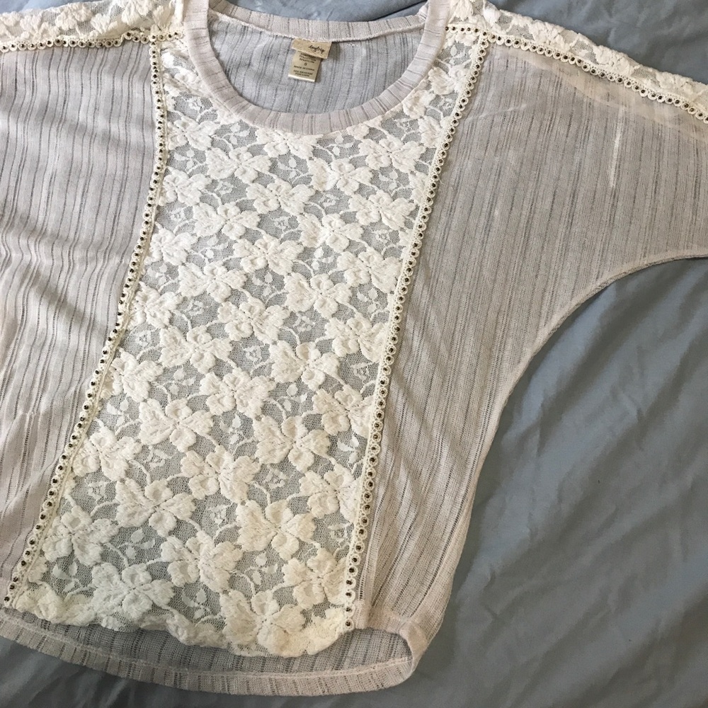Lace top - Picture 5 of 8