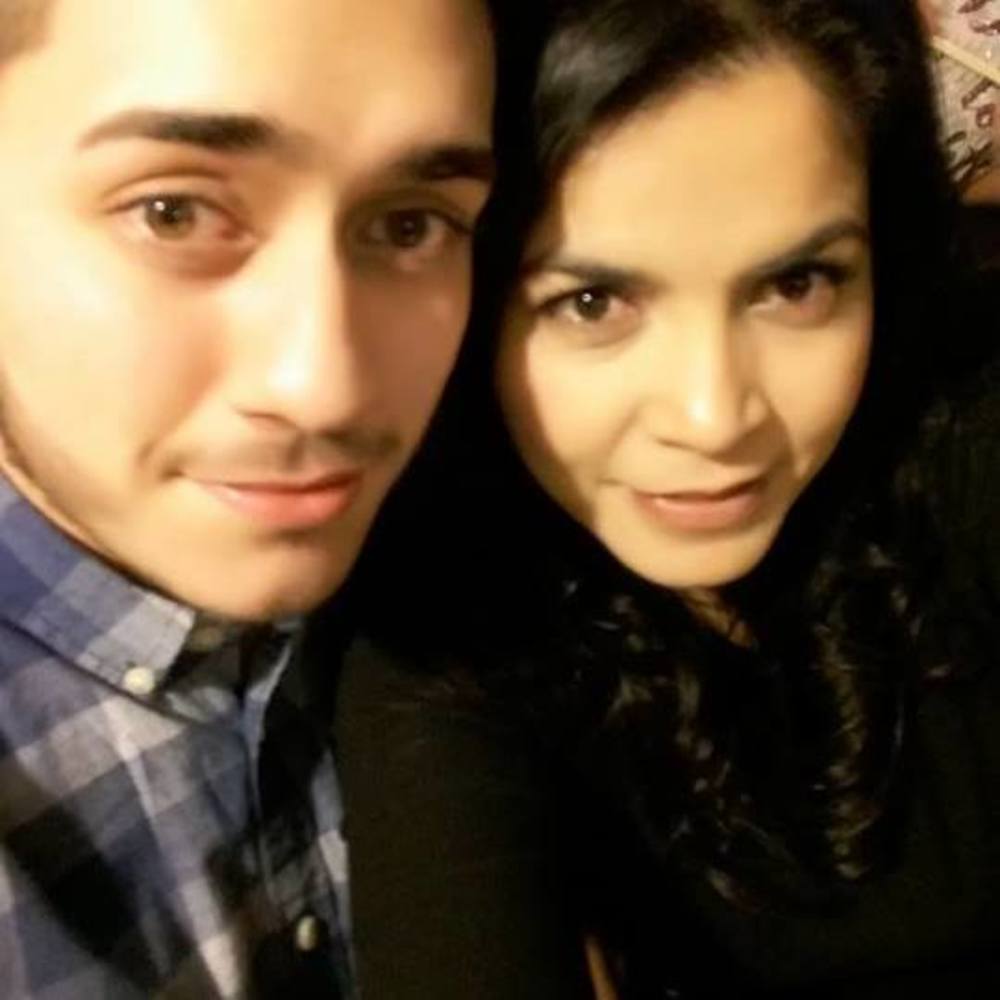 Meet your Posher, Sheyla