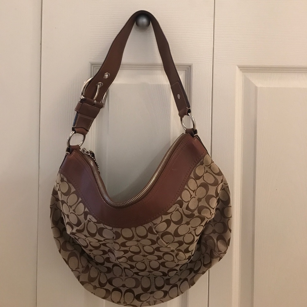 Coach shoulder bag