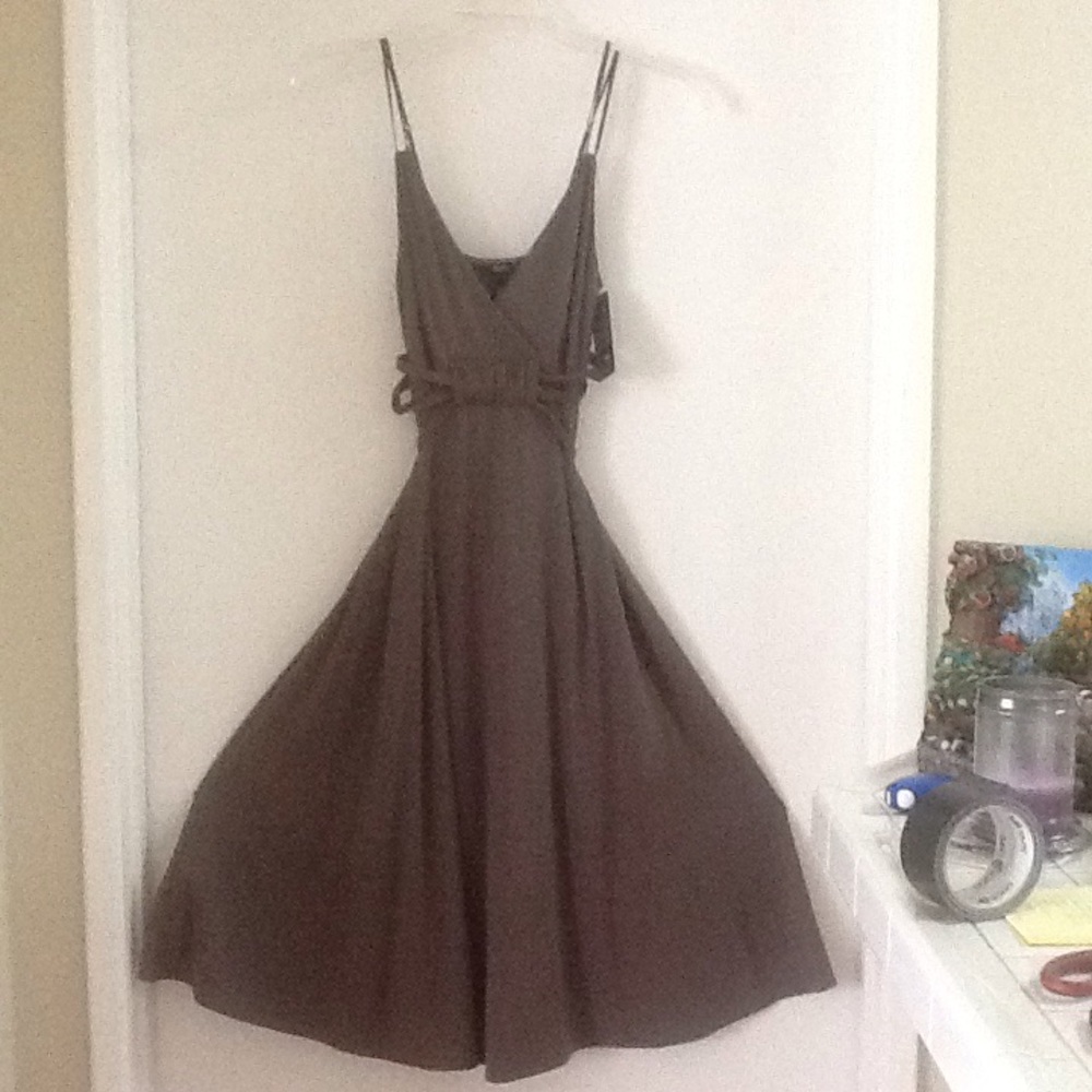 Mossio Brown/tan spaghetti strap dress