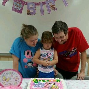 Meet your Posher, Alicia