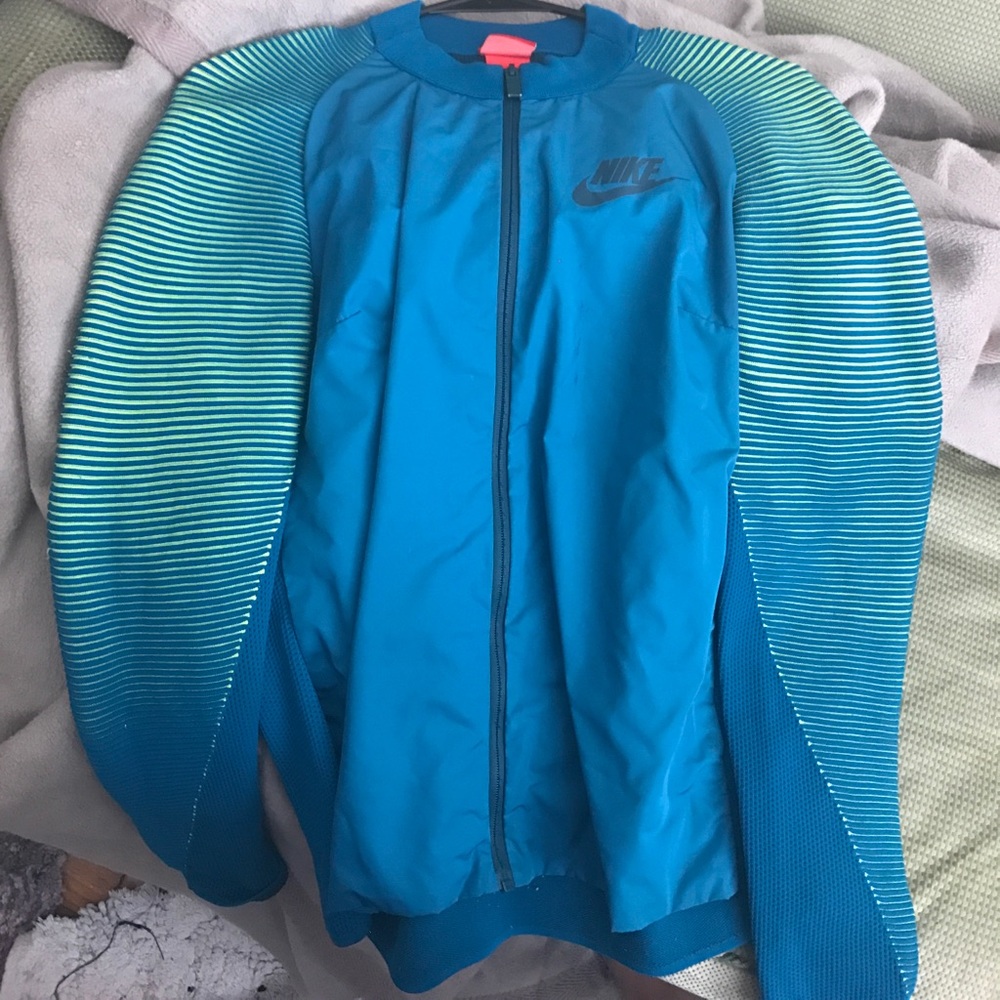 Nike jacket