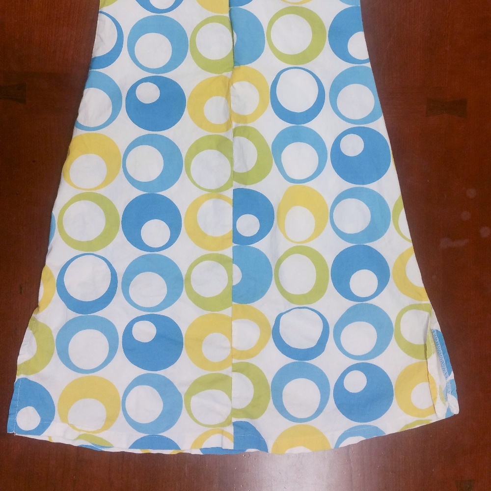 Top Teens like new dress. - Picture 4 of 5