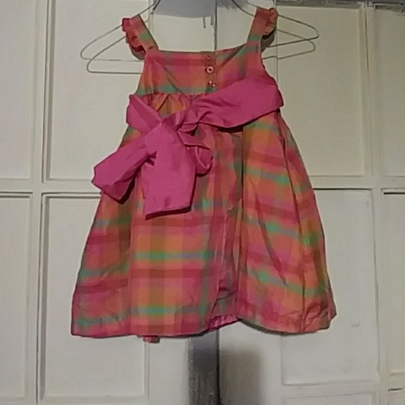 Childrens dress - Picture 2 of 3