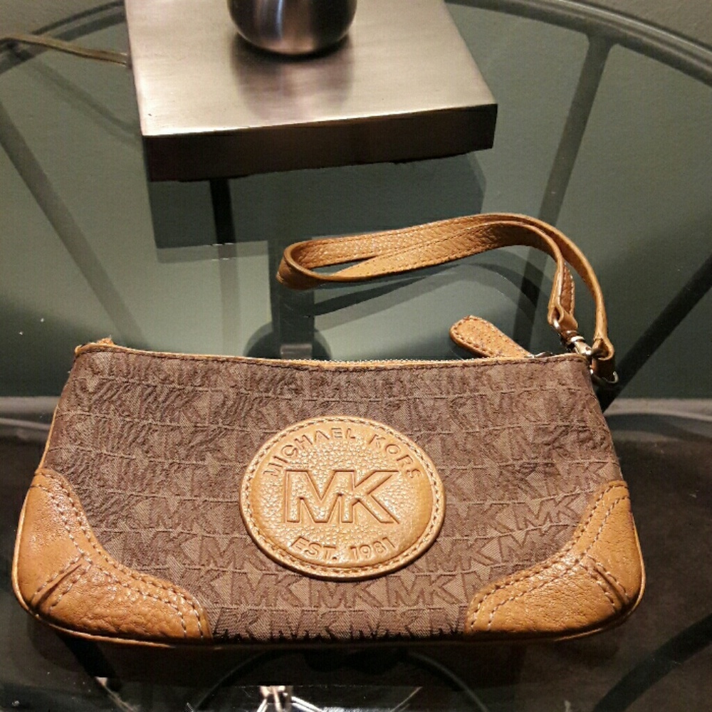 Michael Kors Wristlet/Clutch