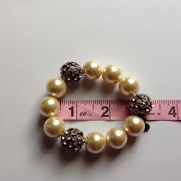 J. Crew Pearl & Crystal Bracelet - Picture 3 of 4