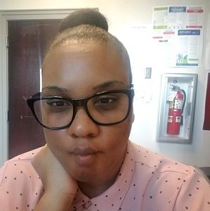 Meet your Posher, Diana