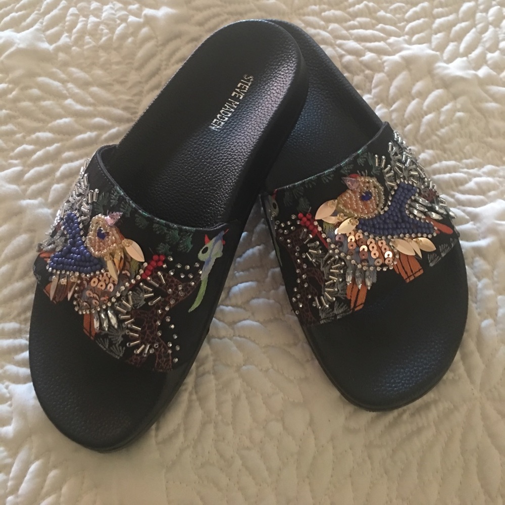Steve Madden Slides
