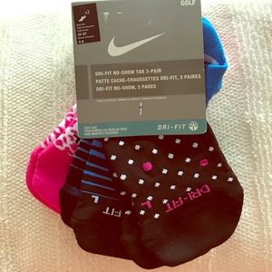 nike dri-fit no-show socks