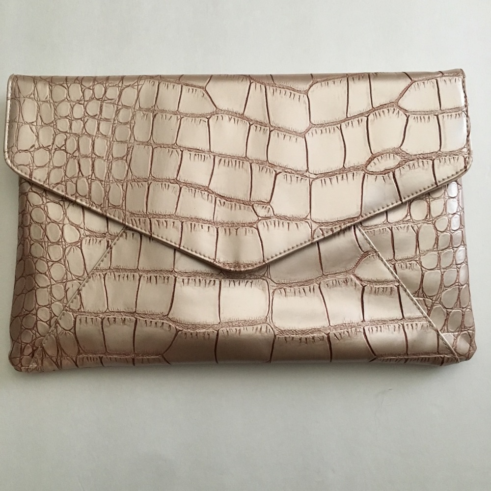 FOREVER 21 Blush Pink Clutch Purse Bag NWT