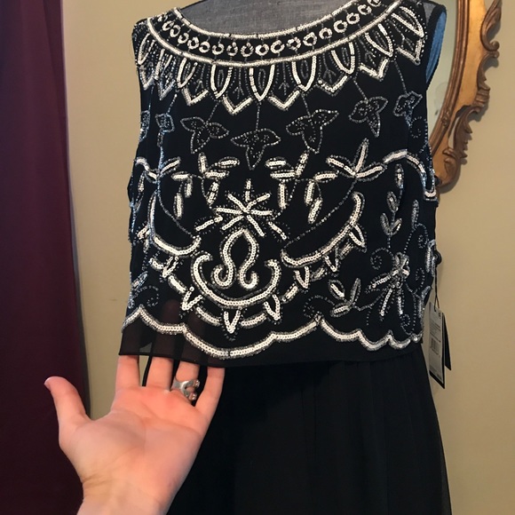 Black beaded evening gown - Picture 3 of 8