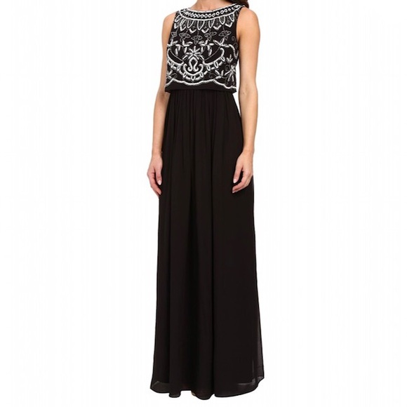 Black beaded evening gown - Picture 8 of 8