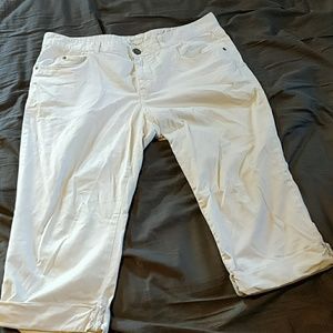 Anthropologie cropped white pants