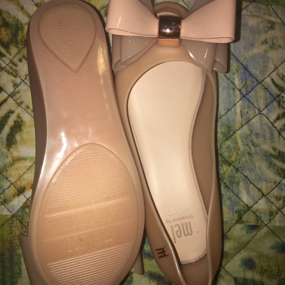 Melissa Ultragirl Twin Bow Blush - Picture 3 of 6