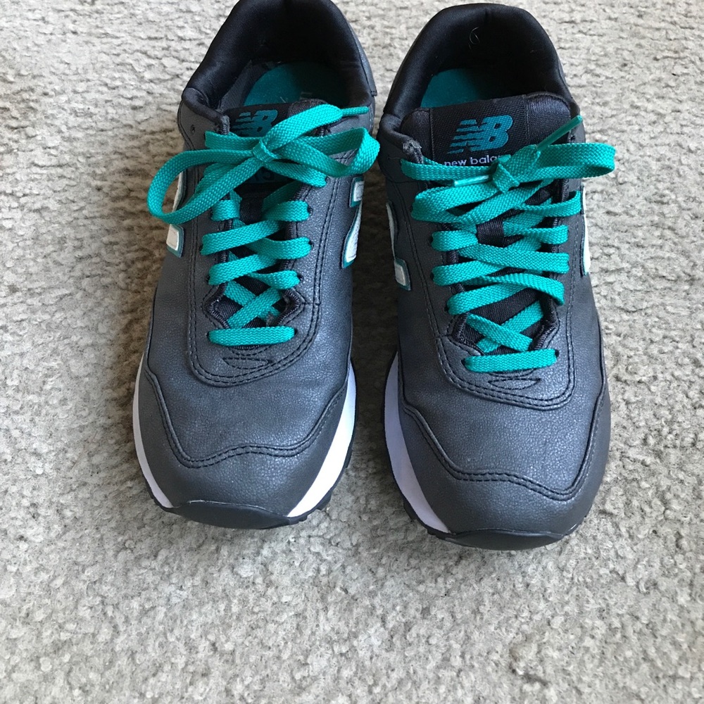 New balance sneakers!!! New no tags!!