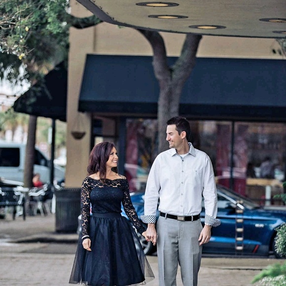 Meet your Posher, Danielle - Picture 1 of 1