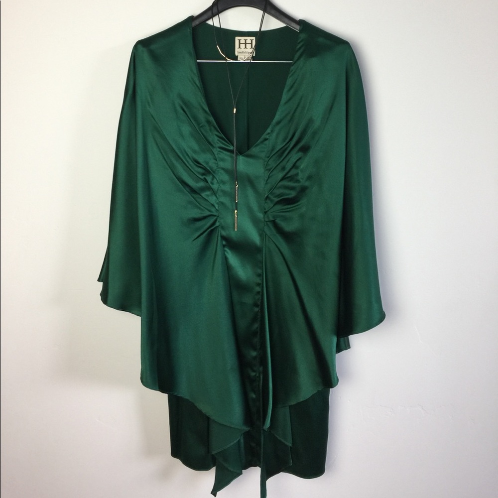NWOT Emerald Silk Haute Hippie Mini Cape Dress