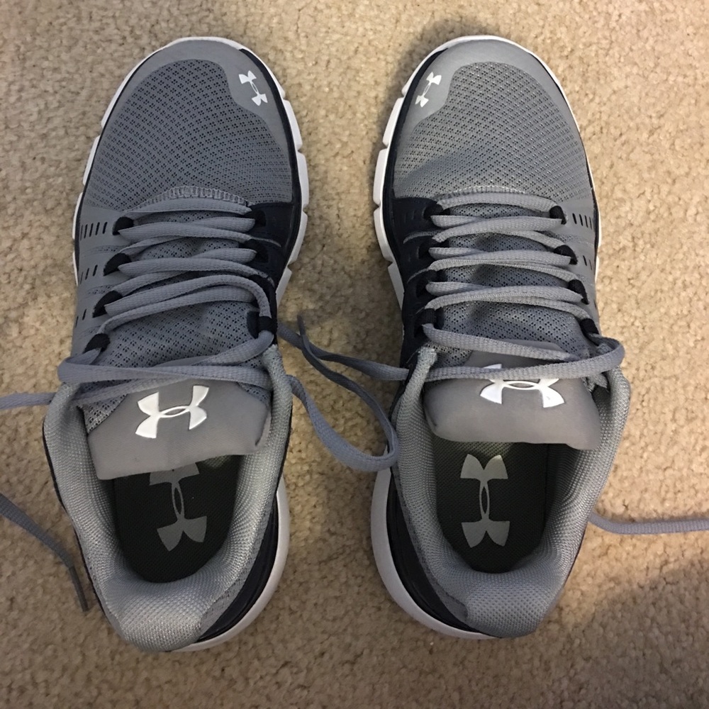 Under Armour sneakers Size 7
